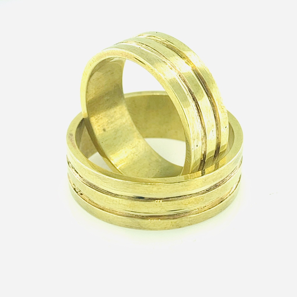 ARGOLLA MATE AL CENTRO DOS HILOS BRILLANTES