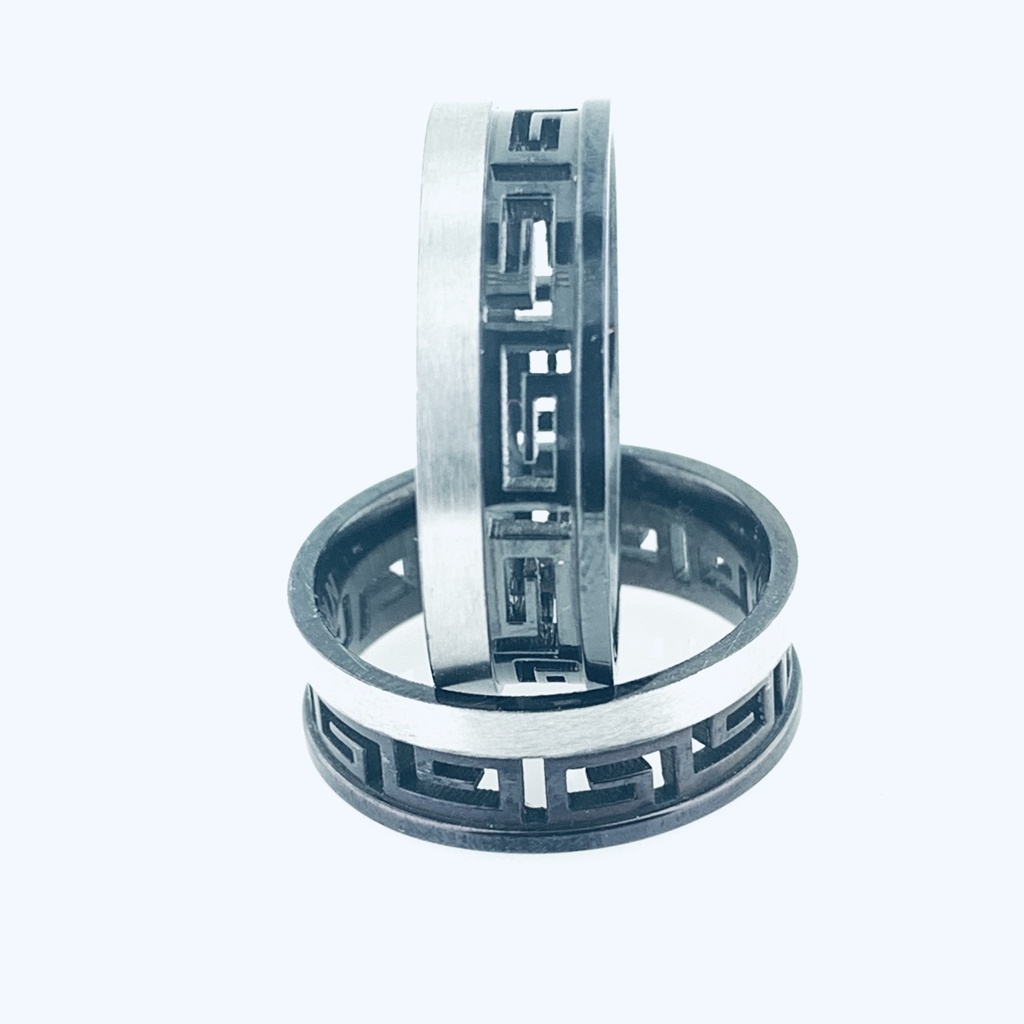 ARGOLLA FILO BLANCO MATE GRECA NEGRA CON ORIFICIO