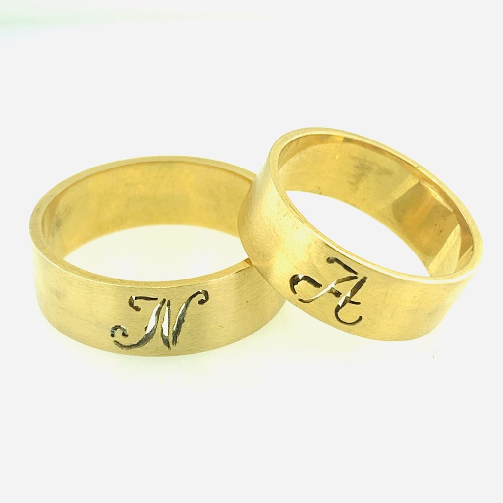 ARGOLLA CORTE INGLES CON INICIAL