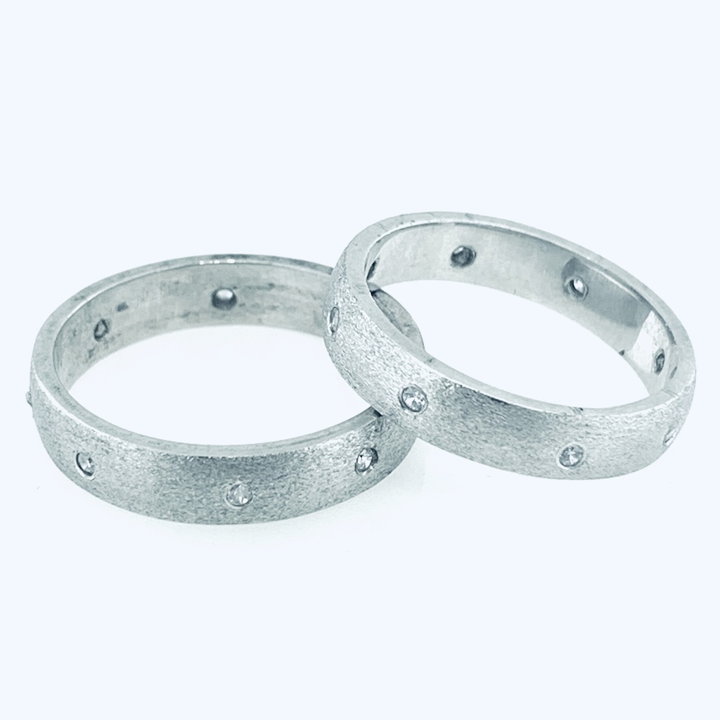 ARGOLLA CENTRO MATE CON CIRC FILO BRILLANTE